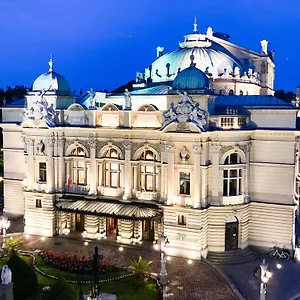 H12**** Otel Krakow