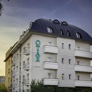 Hotel Otar, Prague