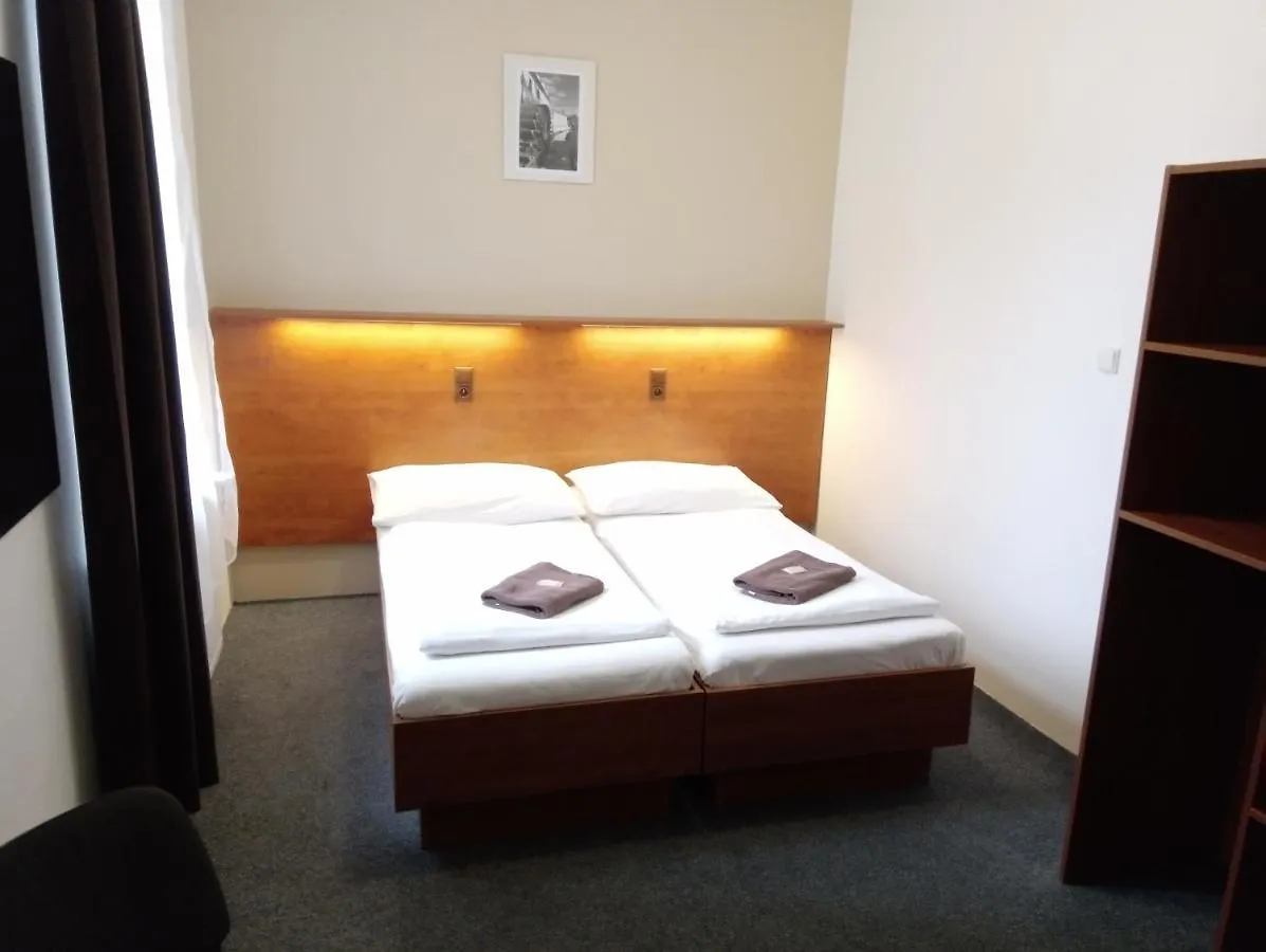 Beta Pension Otel Prag 2*,  Çek Cumhuriyeti